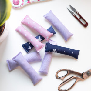 zabawka dla kota poduszka kopacz z kocimiętką i walerianą Zabawka dla kota bawełniana poduszka